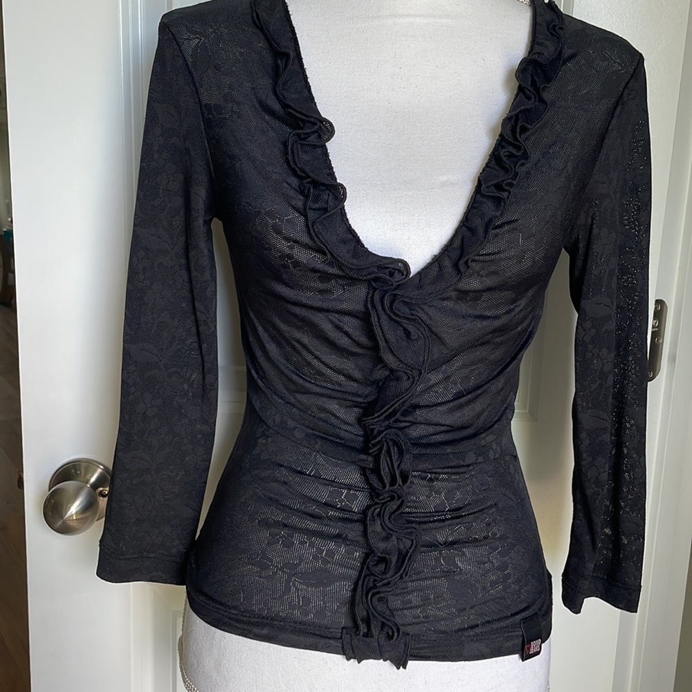 Deep Ruffled V-Neck, Flowered Lace, 3/4 length sleeved Top